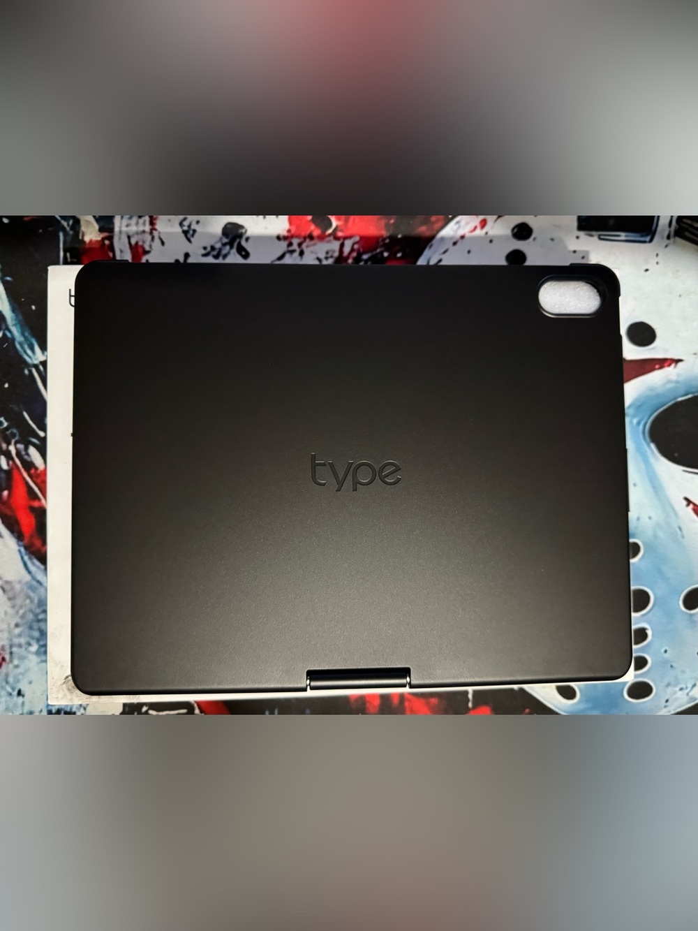 Typecase Touch Wireless Keyboard Case for iPad - Picture 7 of 9
